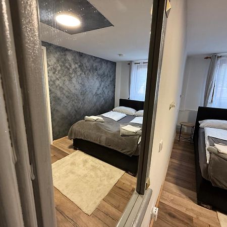 Haus Zum Guten Hirten Steinsfeld Bagian luar foto