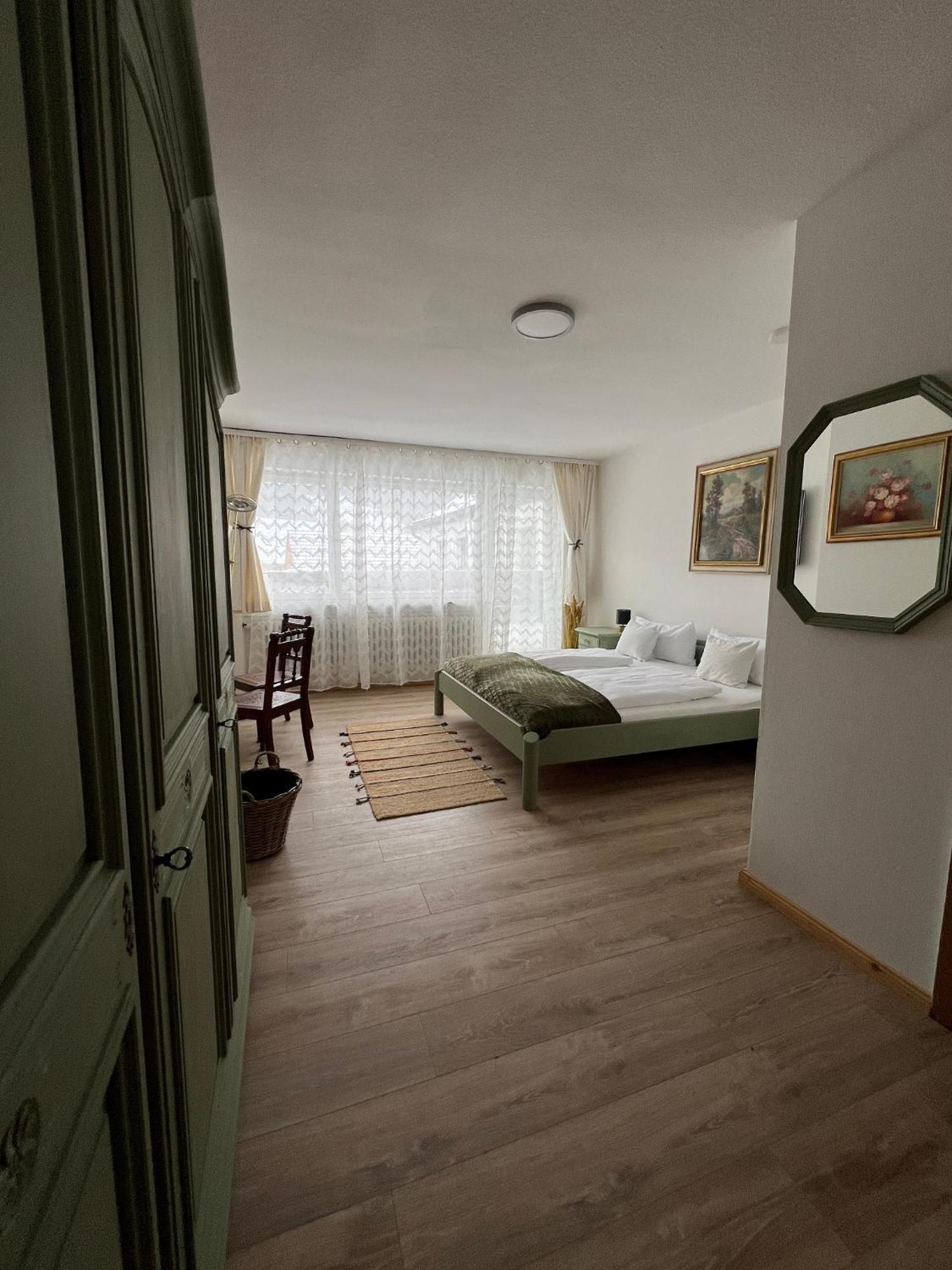 Haus Zum Guten Hirten Steinsfeld Bagian luar foto