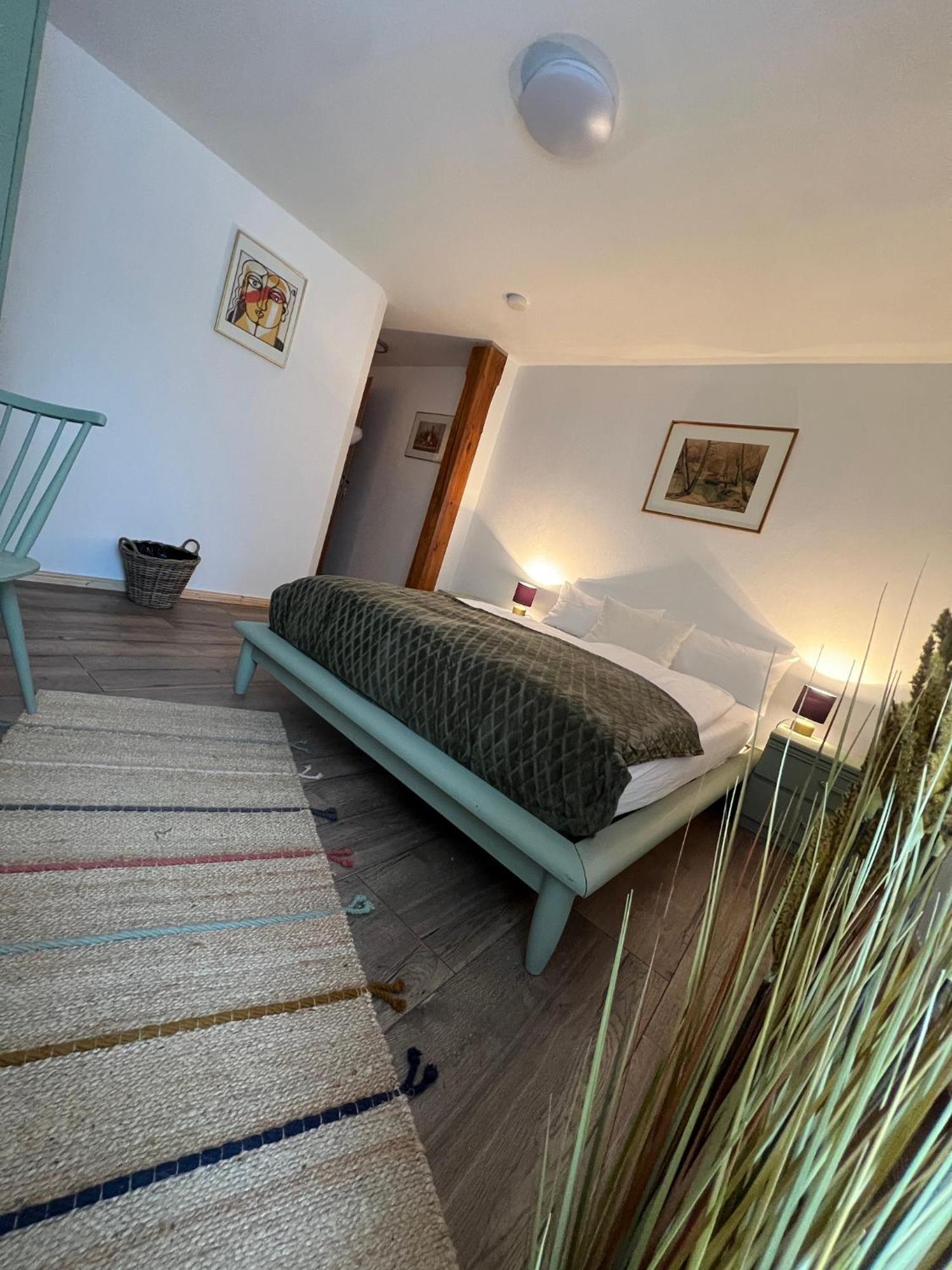 Haus Zum Guten Hirten Steinsfeld Bagian luar foto