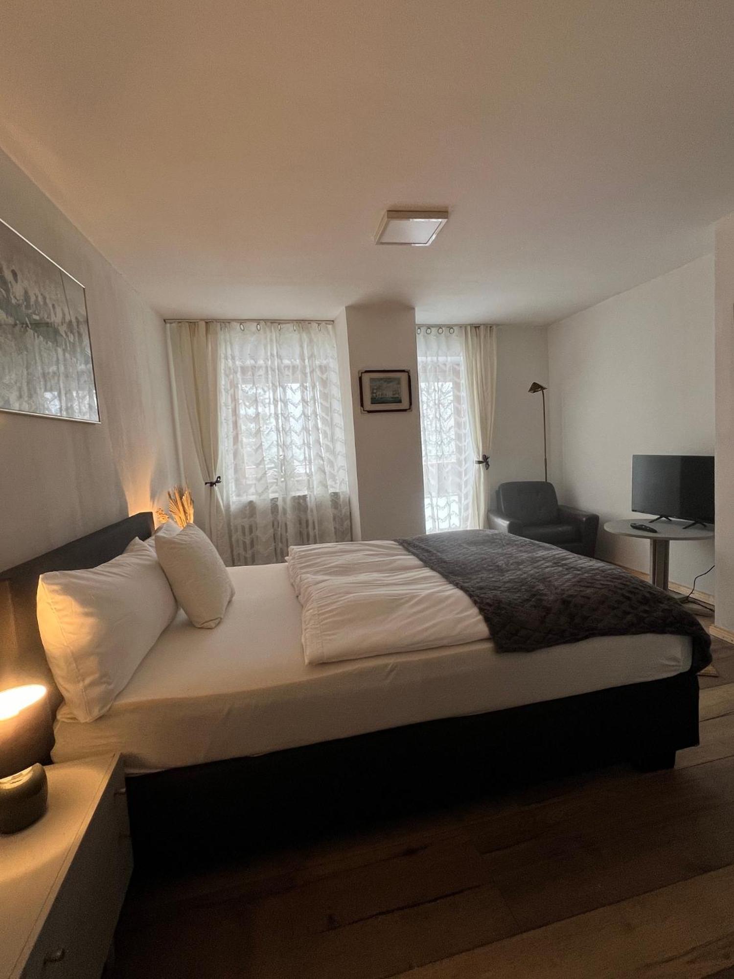 Haus Zum Guten Hirten Steinsfeld Bagian luar foto