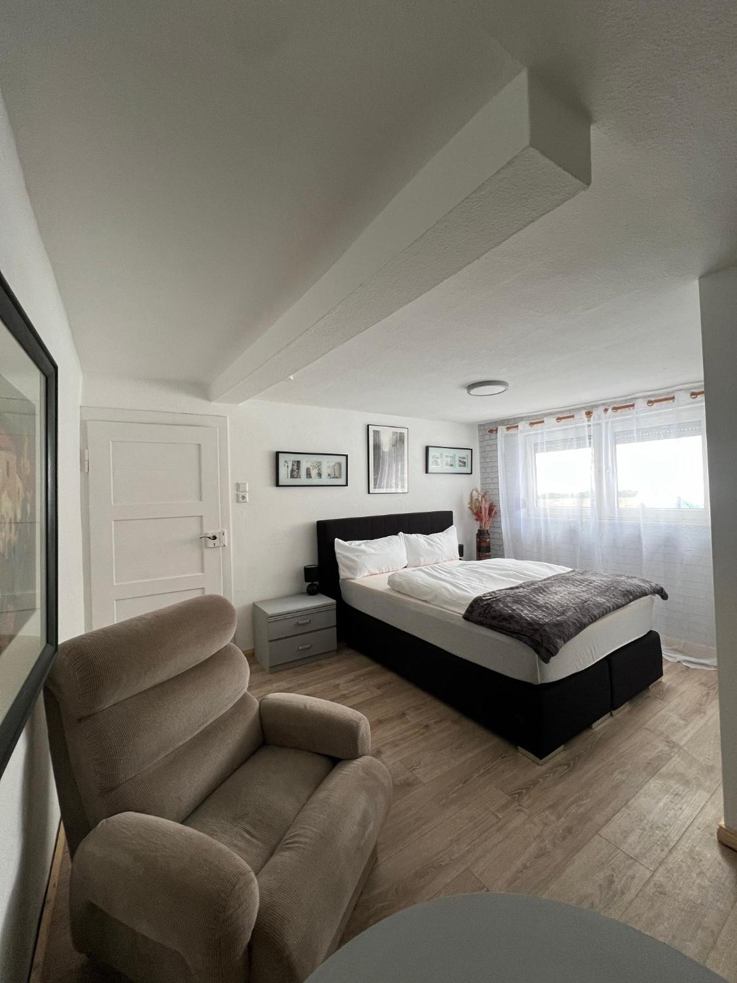 Haus Zum Guten Hirten Steinsfeld Bagian luar foto