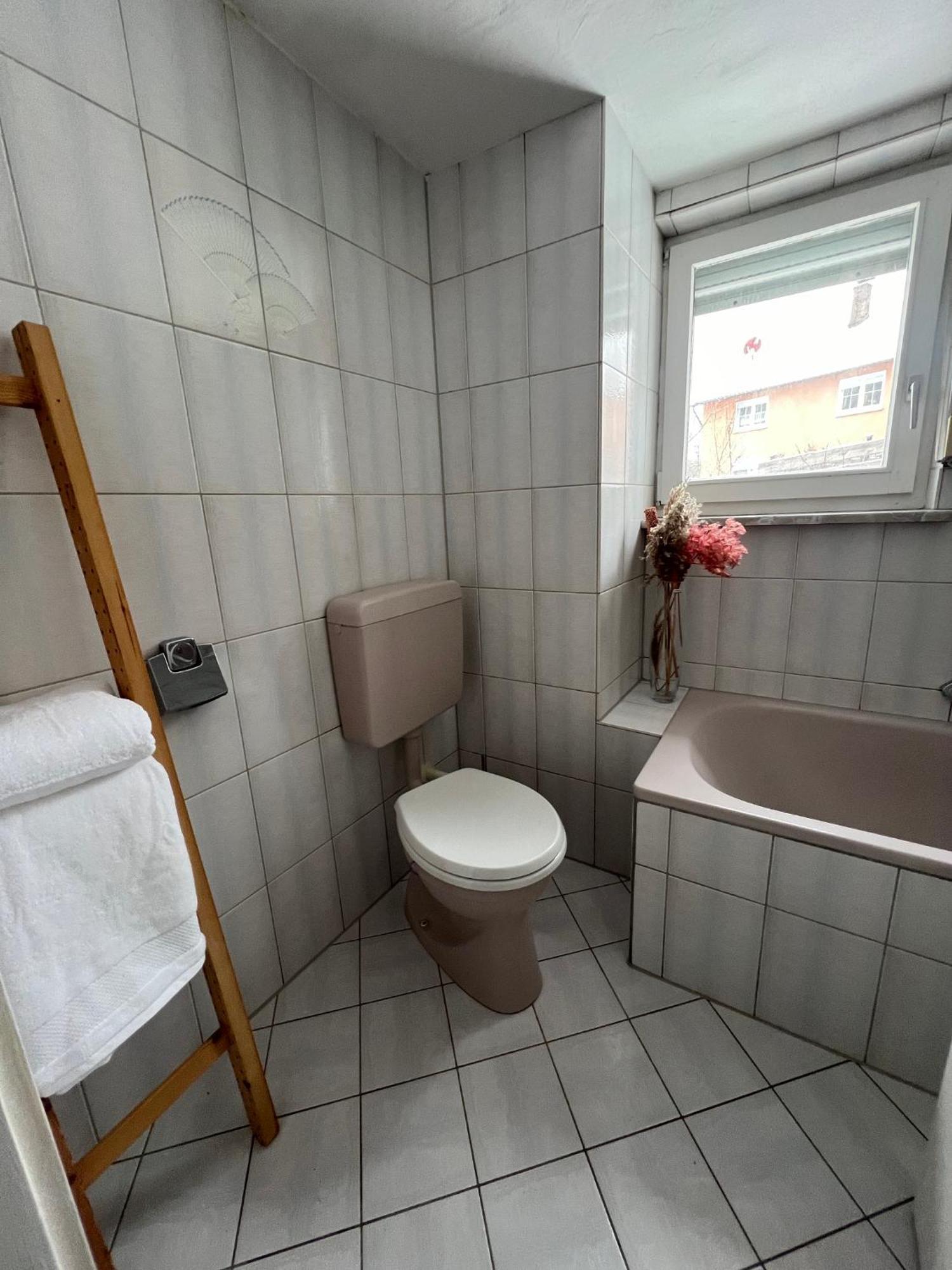 Haus Zum Guten Hirten Steinsfeld Bagian luar foto