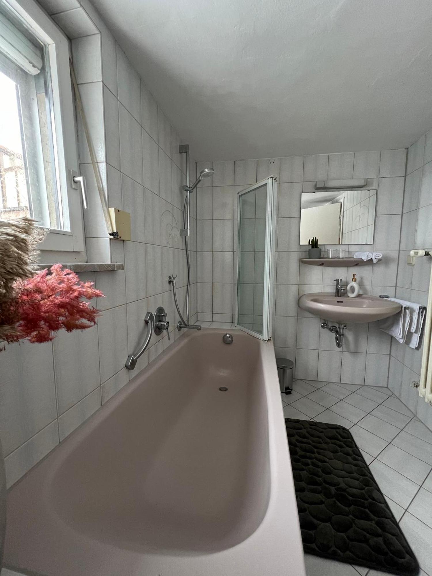 Haus Zum Guten Hirten Steinsfeld Bagian luar foto